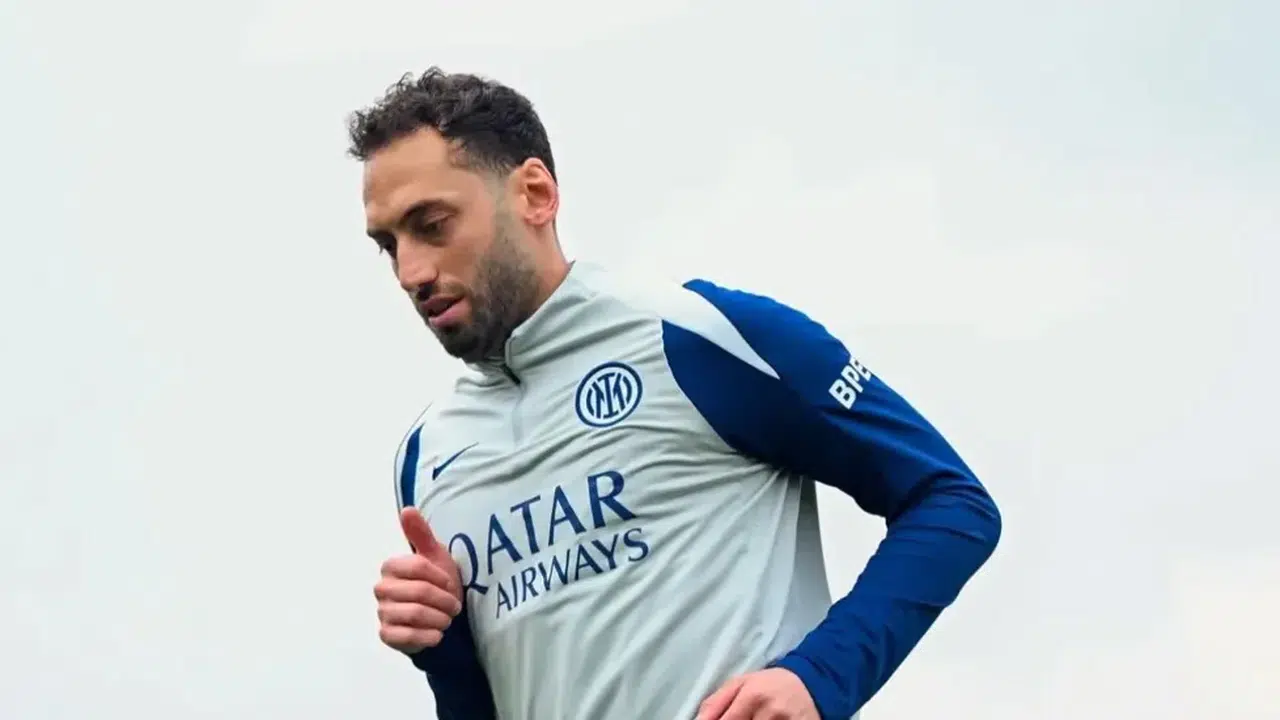 Inter’de Rövanş Öncesi Dumfries Müjdesi, Hakan Beklemede!