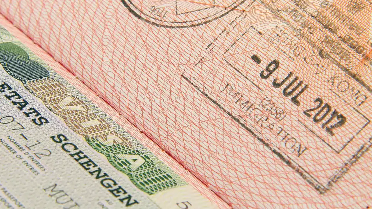 Türk vatandaşlarına AB’den 5 yıllık vize kolaylığı var mı? Cascade sistemiyle 2026 Schengen vizesi şartları neler?