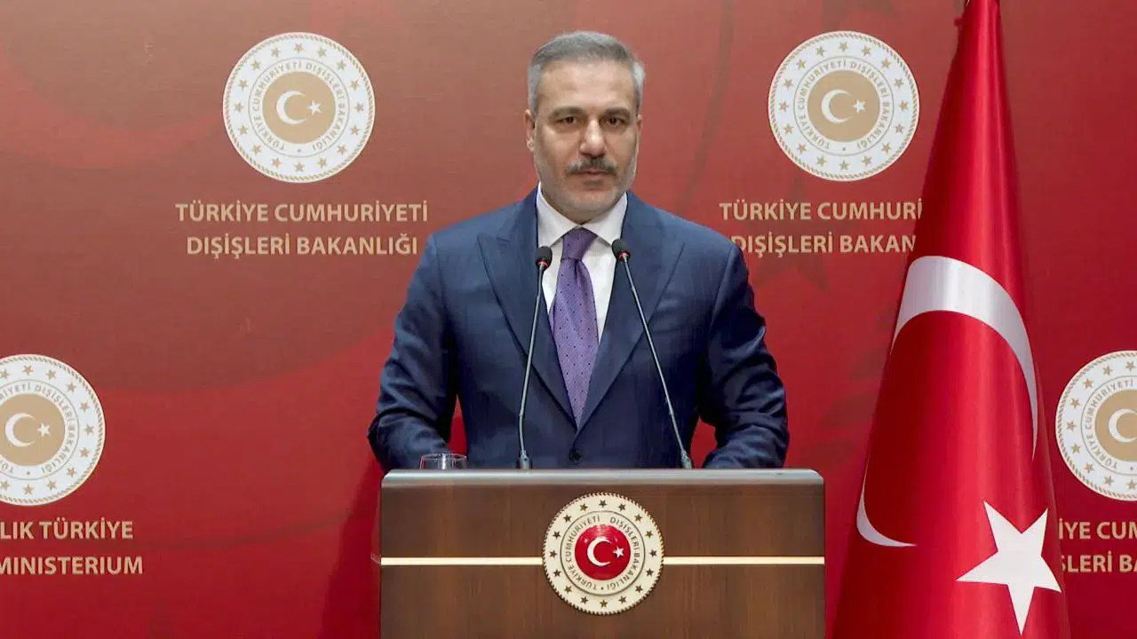 Bölge Alarmda, Hatlar Açık! Bakan Fidan Katar, Atina ve Erbil’le Görüştü