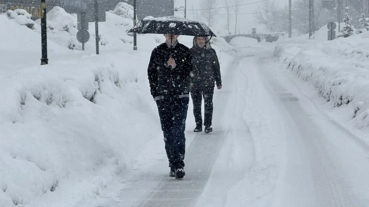 Meteoroloji Haritayı Paylaştı! Cumartesi Bu İllerde Kar Yağacak