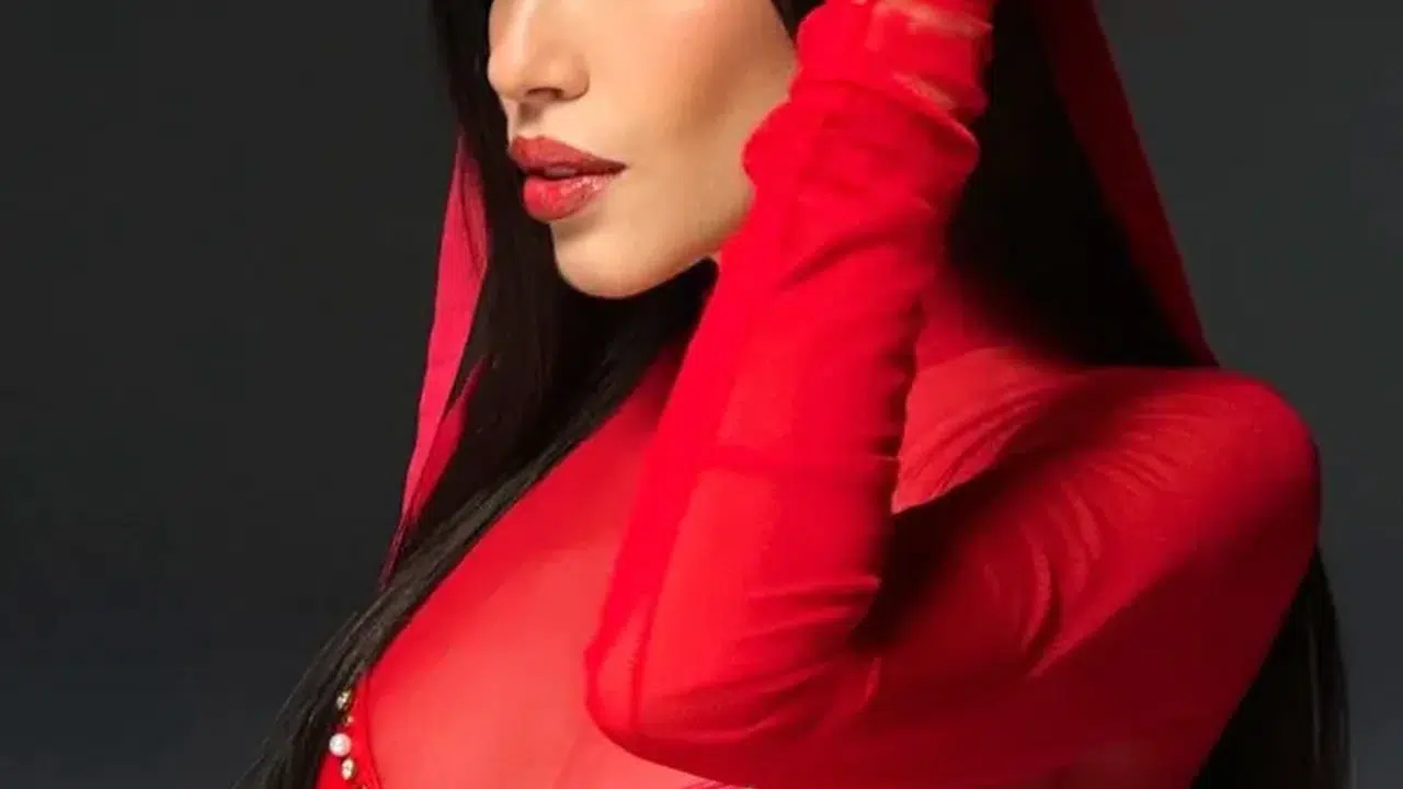 Burcu Güneş Tartışmasına Emre Altuğ Noktayı Koydu! 'Keşke Yapmasaydı'