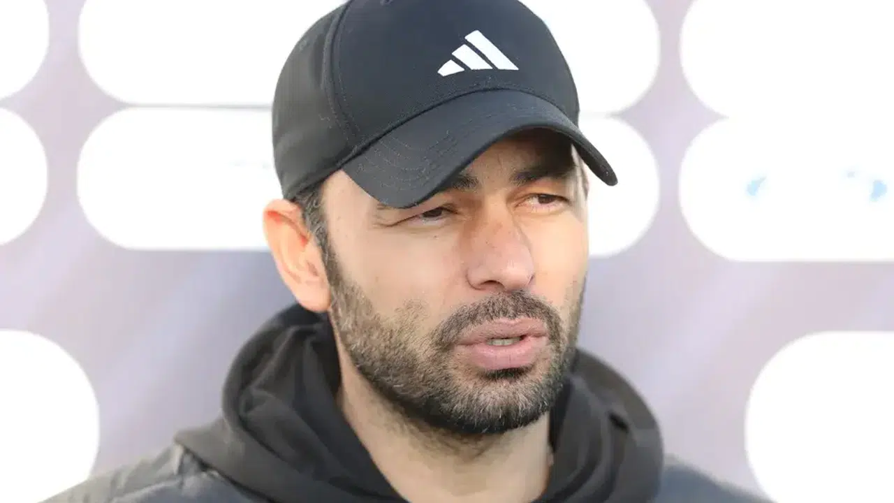 Kocaelispor-Konyaspor Maçında Penaltı Krizi! Selçuk İnan Sahayı Terk Etti