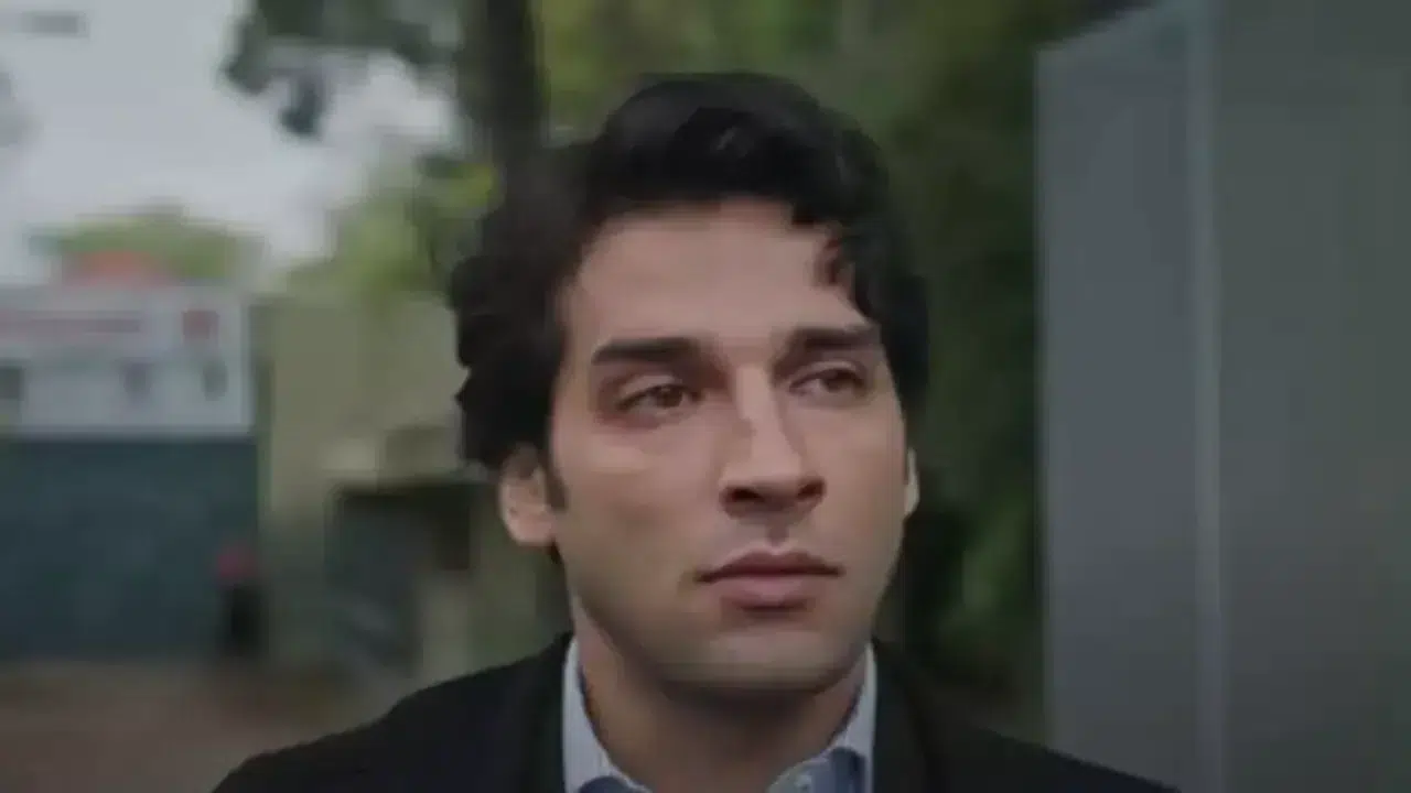 YALI ÇAPKINI’NDA TARIK KARAKTERİ KİM? Baran Bölükbaşı hayatı, kaç yaşında, aslen nereli ve hangi dizilerde oynadı?