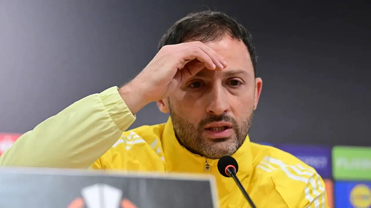 Fenerbahçe’de Tedesco Yok, Zeki Murat Göle Sahada