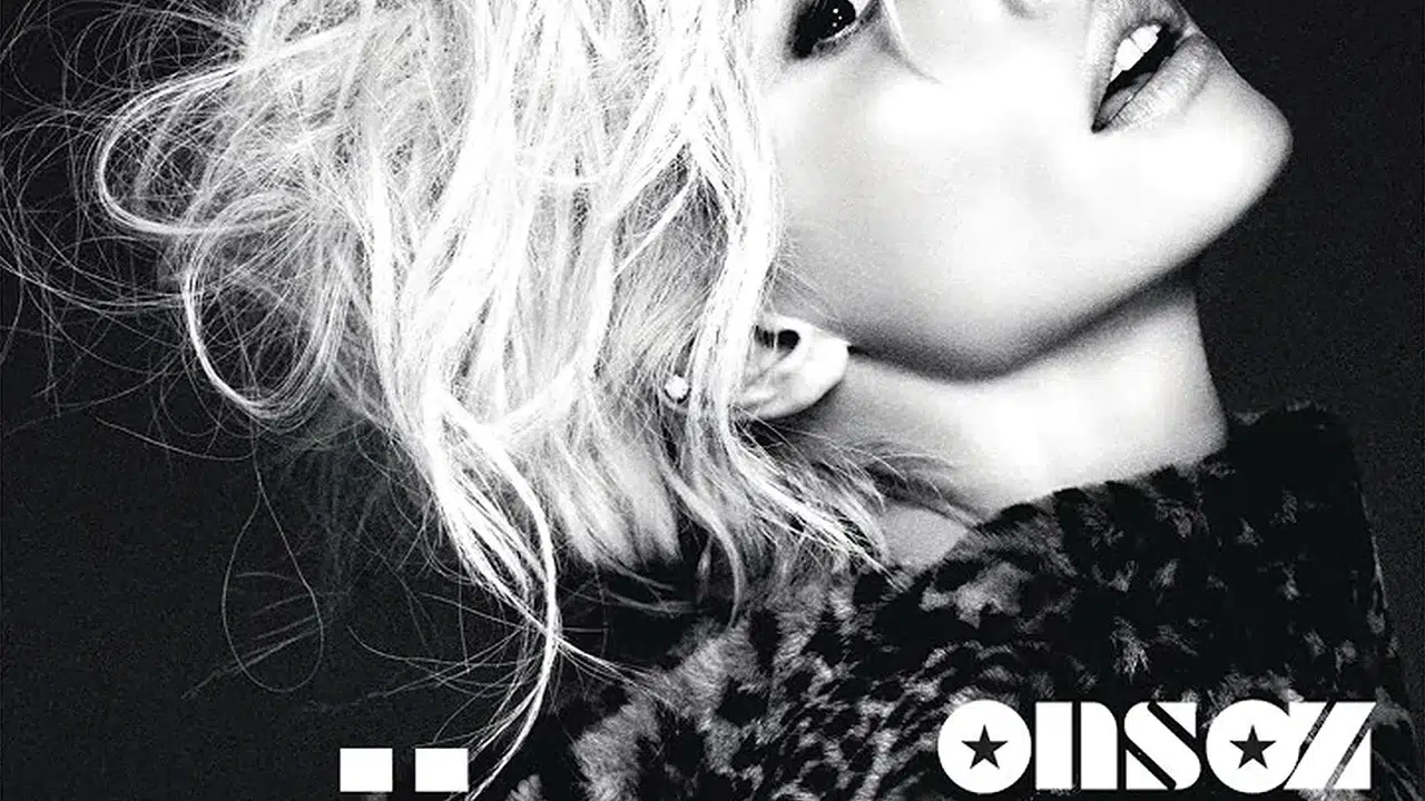 Gülşen’in 'Bir Taraf Seç' şarkısı listelere geri döndü