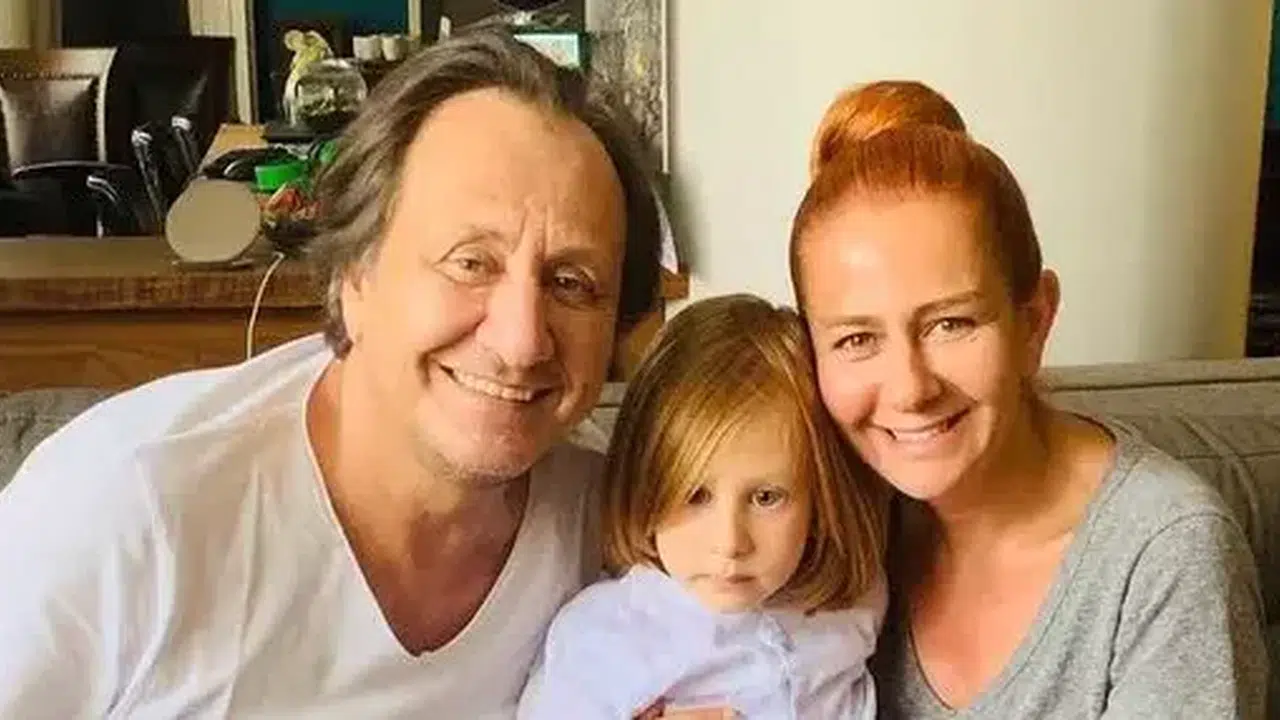 Hüsnü Çoban gerçek eşi kim, Özgür Ozan kiminle evli, karısı kim, kaç çocuğu var?