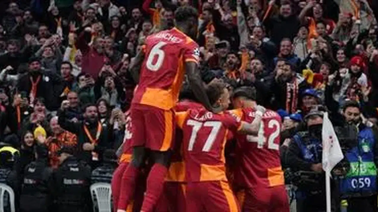 LİVERPOOL GALATASARAY MAÇI AZERBAYCAN'DAN CANLI NASIL İZLENİR? Şifresiz yayın var mı, frekans bilgisi nedir?