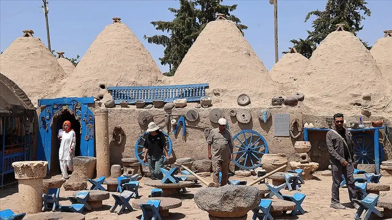 ŞANLIURFA HARRAN NASIL BİR YER? Neyi meşhur, tarihi, nüfusu ve özellikleri neler?