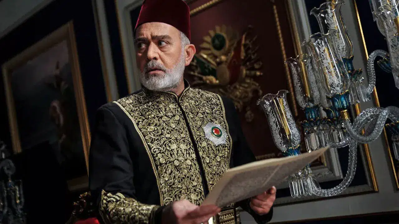 BAHADIR YENİŞEHİRLİOĞLU KİMDİR VE HAYATI! Ne iş yapıyor, memleketi neresi, evli mi, çocuğu var mı?