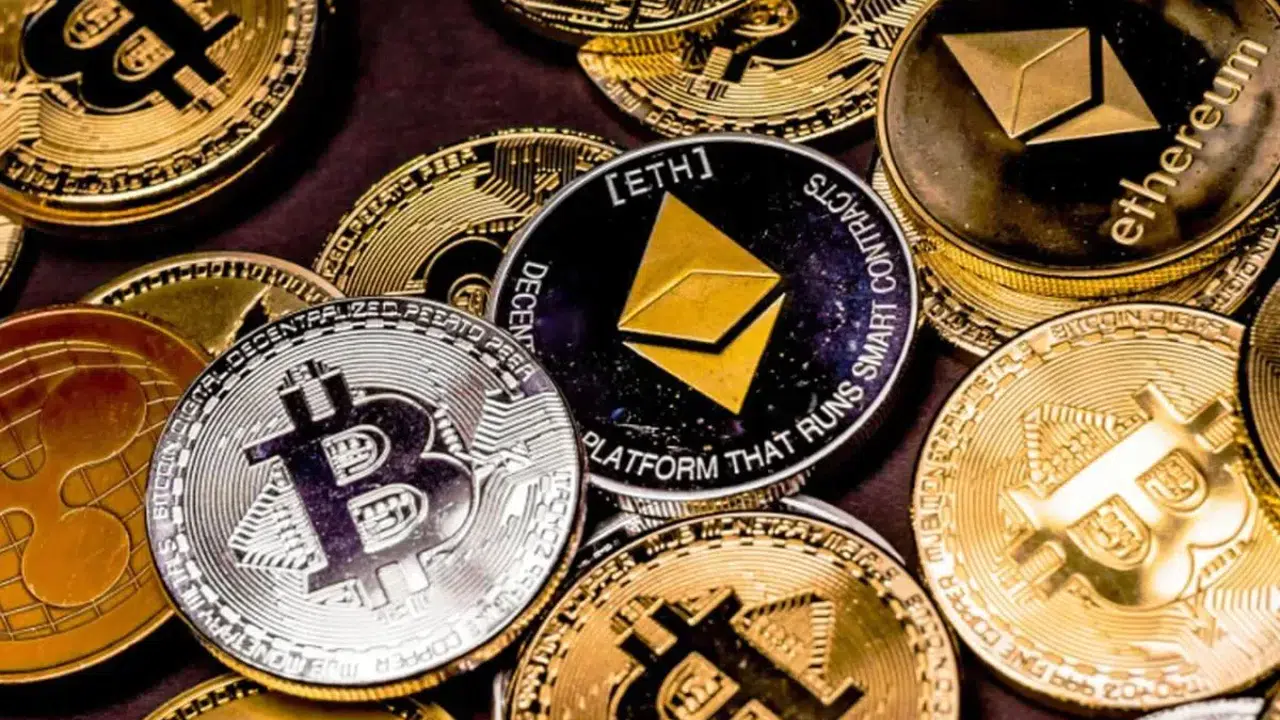 BİTCOİN NEDEN DÜŞMEDİ! Altın ve Gümüş Gerilerken Bitcoin 70 Bin Dolar Seviyesinde Mi, Kripto Piyasası Nasıl Etkilendi?