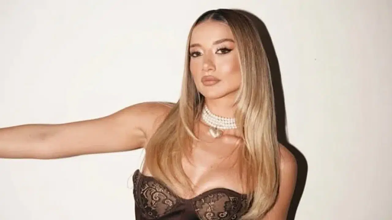 9 Milyonluk Şarkı Bir Anda Kayboldu! Aleyna Kalaycıoğlu’nun Şarkısına Erişim Engeli