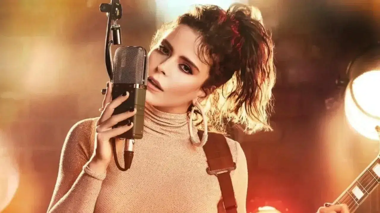 SİMGE SAĞIN SEVGİLİSİ KİM, DJ İLKAY ŞENCAN İLE AŞK MI YAŞIYOR! Simge Sağın kiminle birlikte, İlkay Şencan aşk iddiası gerçek mi?