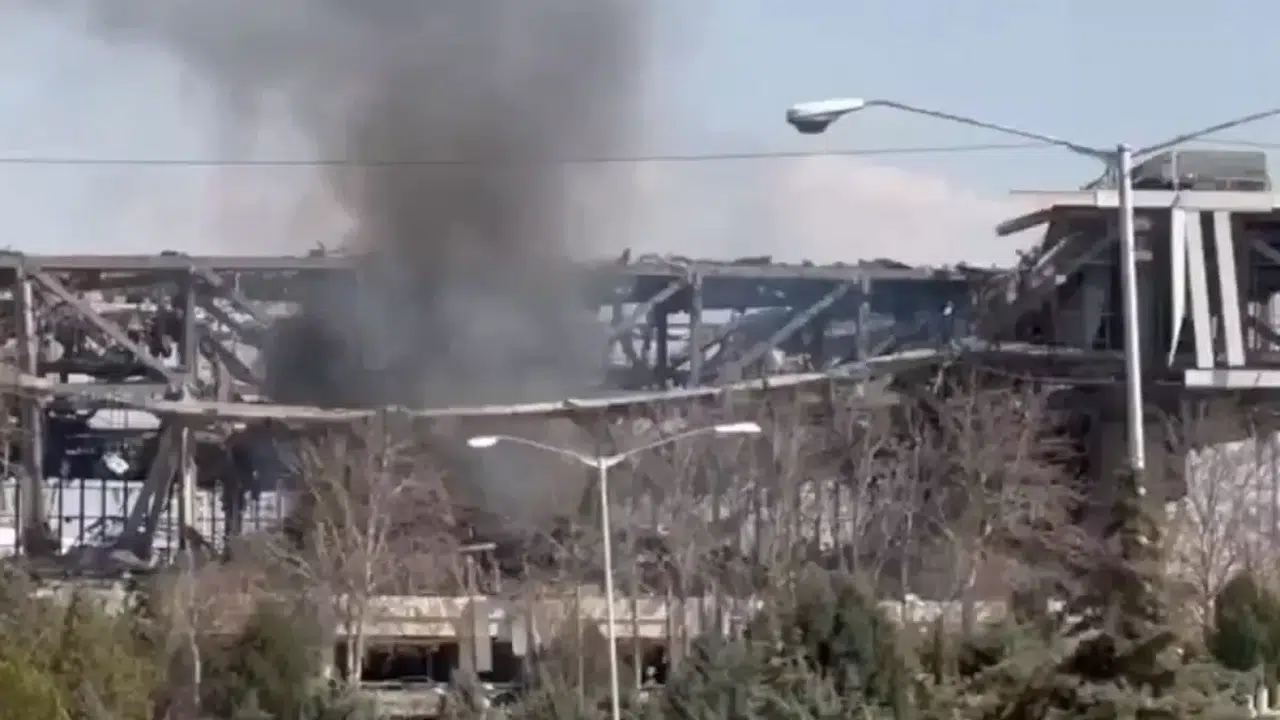 İran’daki Azadi Stadyumu Saldırıların Ardından Kullanılamaz Hale Geldi!
