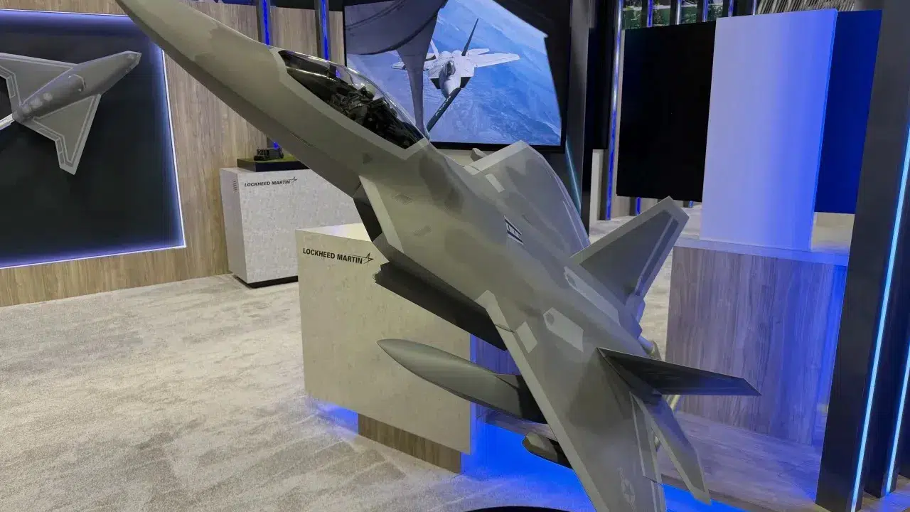 Lockheed Martin’den F-22’ye Görünmez Yakıt Tankı Hamlesi!