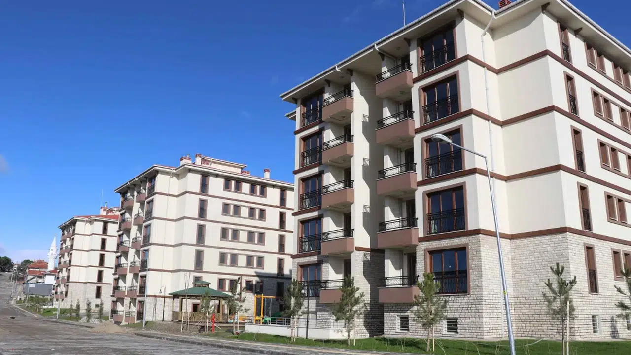 İLK EVİM KONUT KREDİSİ 2026 BAŞVURULARI! Başvuru Şartları Neler, 180 Ay Vade Kimler İçin Geçerli, İlk Evini Alacaklar Yararlanabilecek mi?