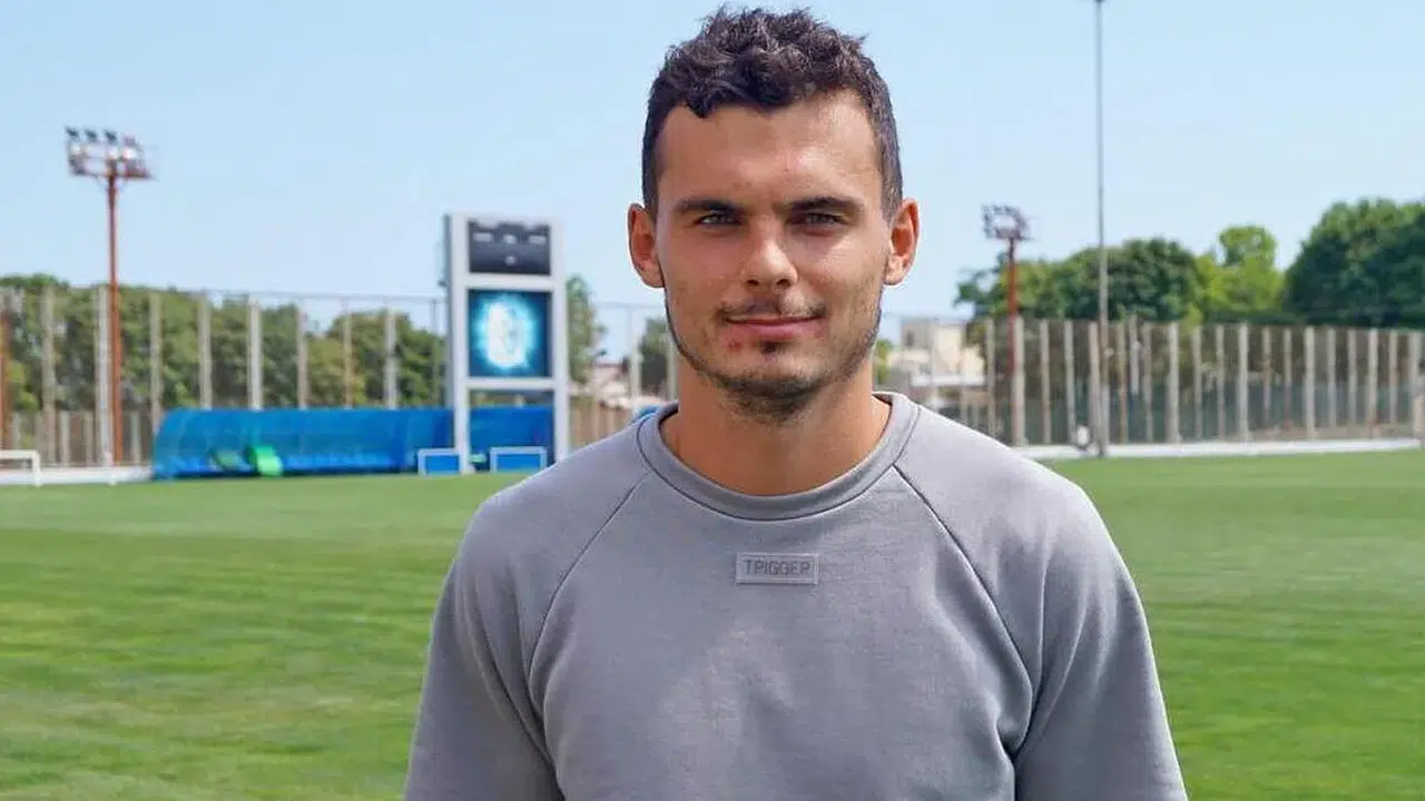 Ilya Putrya kimdir, kaç yaşında, aslen nereli, hangi pozisyonda oynuyor piyasa değeri ne kadar?