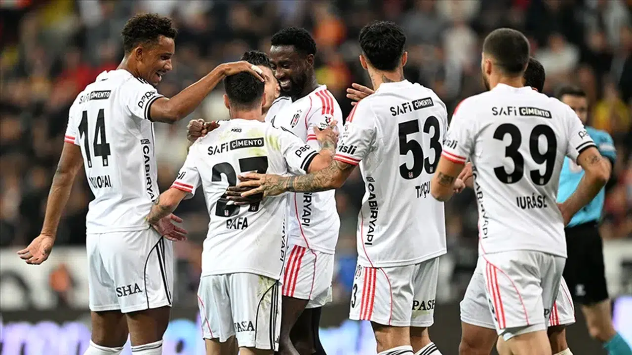 BEŞİKTAŞ KAMP KADROSU AÇIKLANDI MI? Kimler var, kimler yok, Emirhan Topçu neden yok, El Bilal Toure kadroda mı?