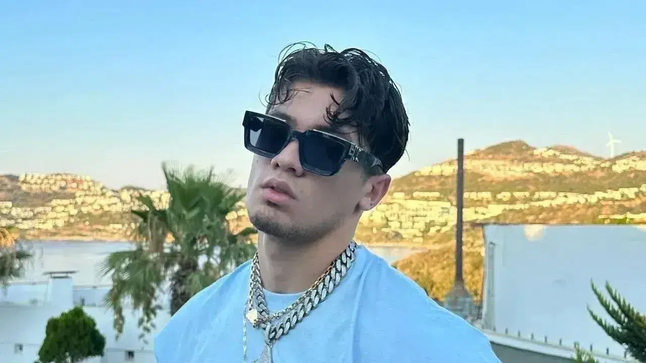 RAPÇİ EMİRHAN ÇAKAL AIDS Mİ! hastalığı ne?