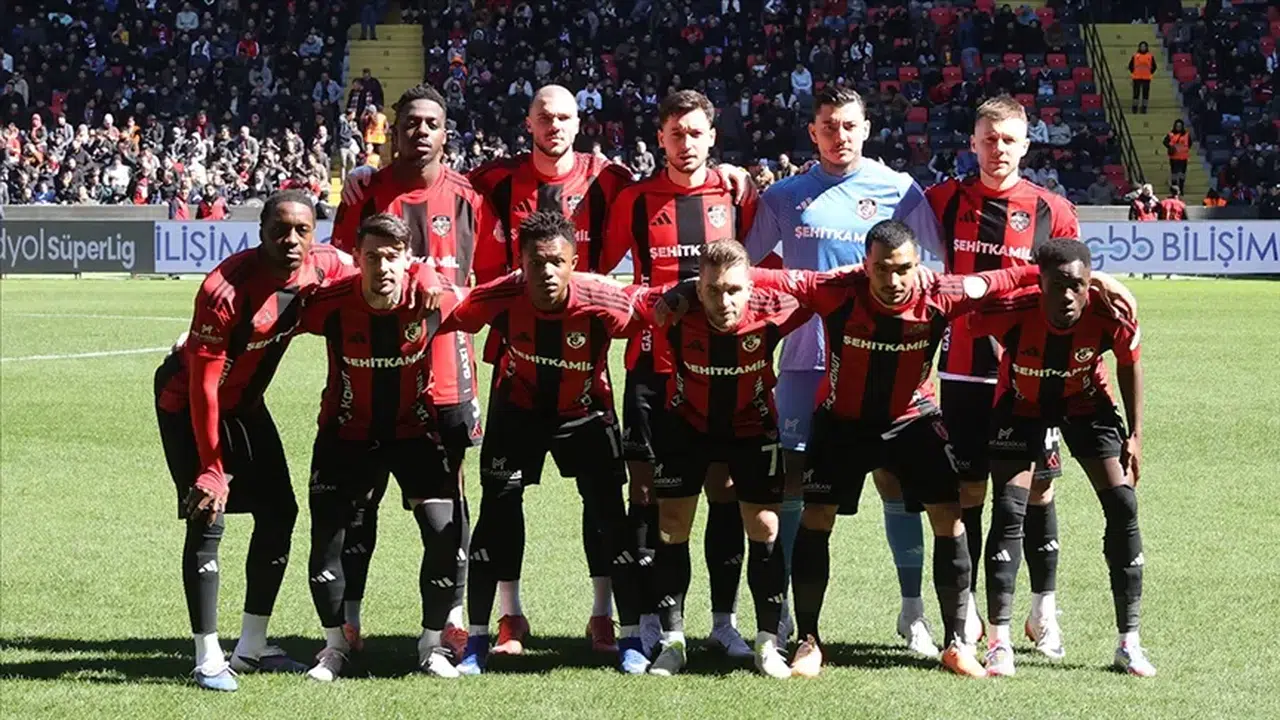 4 Haftalık Hasret Bitti! Gaziantep FK Antalya’da Coştu