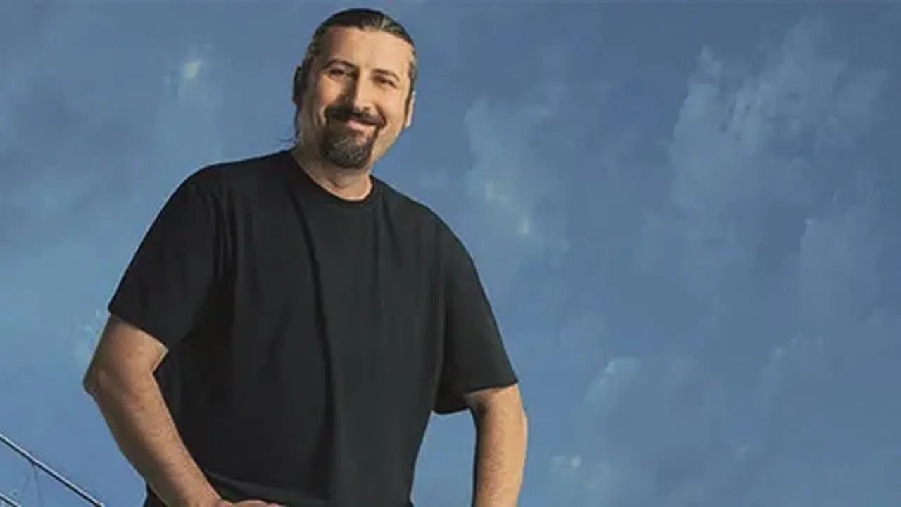 Mesut Süre Aylar Sonra Medya ve Sahnelere Geri Dönüyor