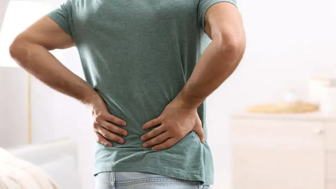 BEL AĞRISI AMELİYAT GEREKTİRİR Mİ? Erken tedaviyle cerrahi önlenebilir mi?