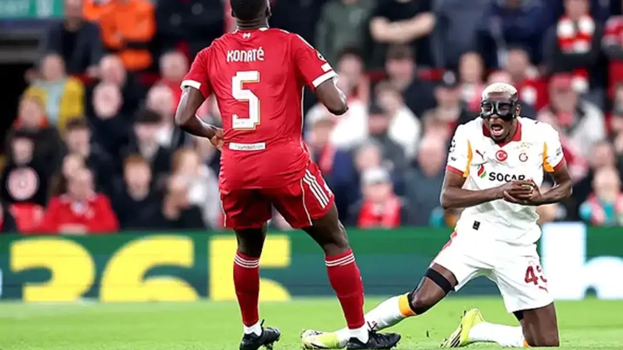 Victor Osimhen’in Sakatlığı Ne, Kaç Maç Oynamayacak, Derbiye Yetişecek Mi?