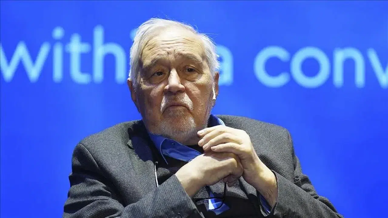 İLBER ORTAYLI ÖLÜM NEDENİ! Hastalığı neydi, hangi hastalıktan öldü?