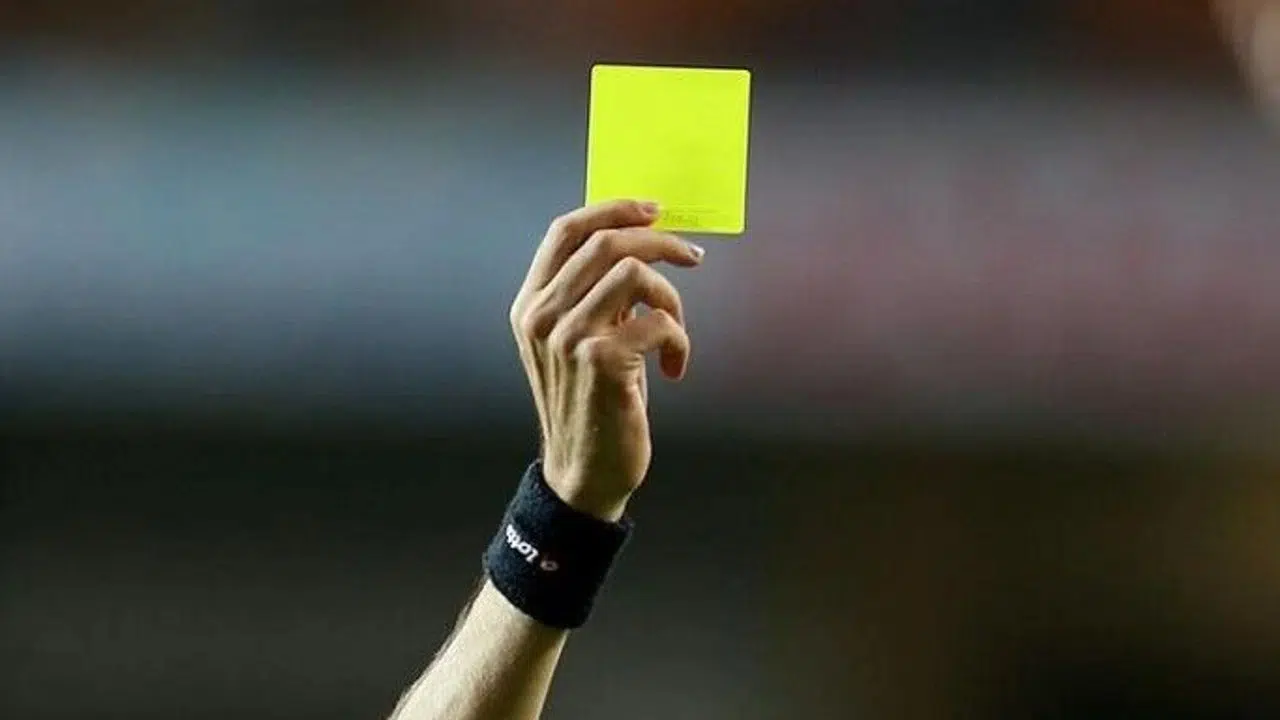 UEFA SARI KART KURALI NASIL İŞLER? Çeyrek finalde kartlar silinir mi, yarı final öncesi temizlenir mi, oyuncular riskte mi?