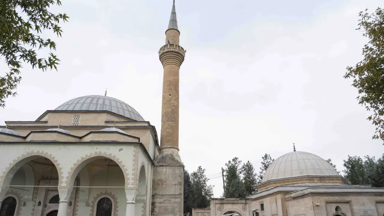 VEYSEL KARANİ KİMDİR VE HAYATI! Nerede doğdu, eşi kimdir, hikayesi nedir?