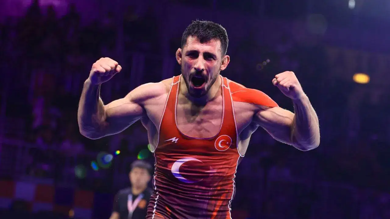 AHMET YILMAZ KAÇ YAŞINDA! Nereli, milli güreşçi Ahmet Yılmaz hangi başarıları elde etti?