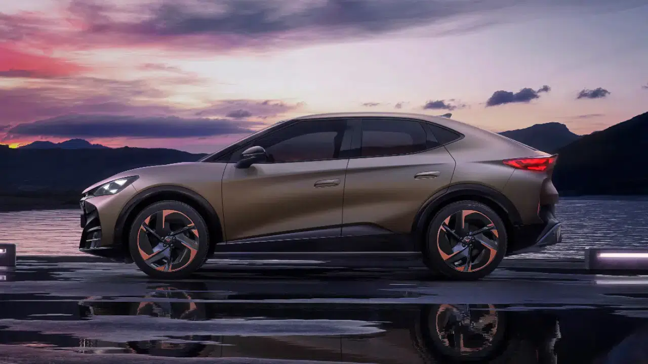 CUPRA TAVASCAN ÖZELLİKLERİ NELER 2026? Menzil kaç km ve yeni giriş seviyesi versiyon ne sunuyor?