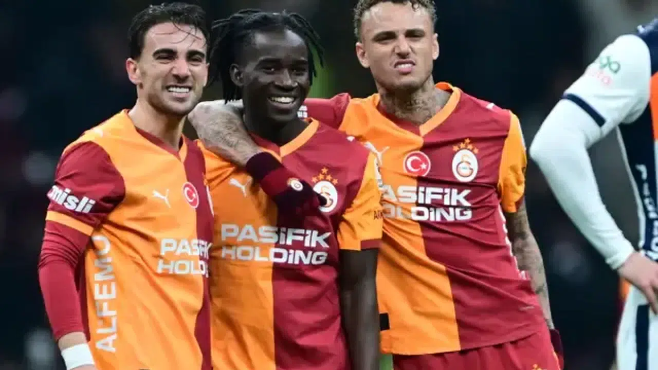 Galatasaray, RAMS Başakşehir Karşısında Şampiyonluk Yolunda Kritik 3 Puanı Aldı