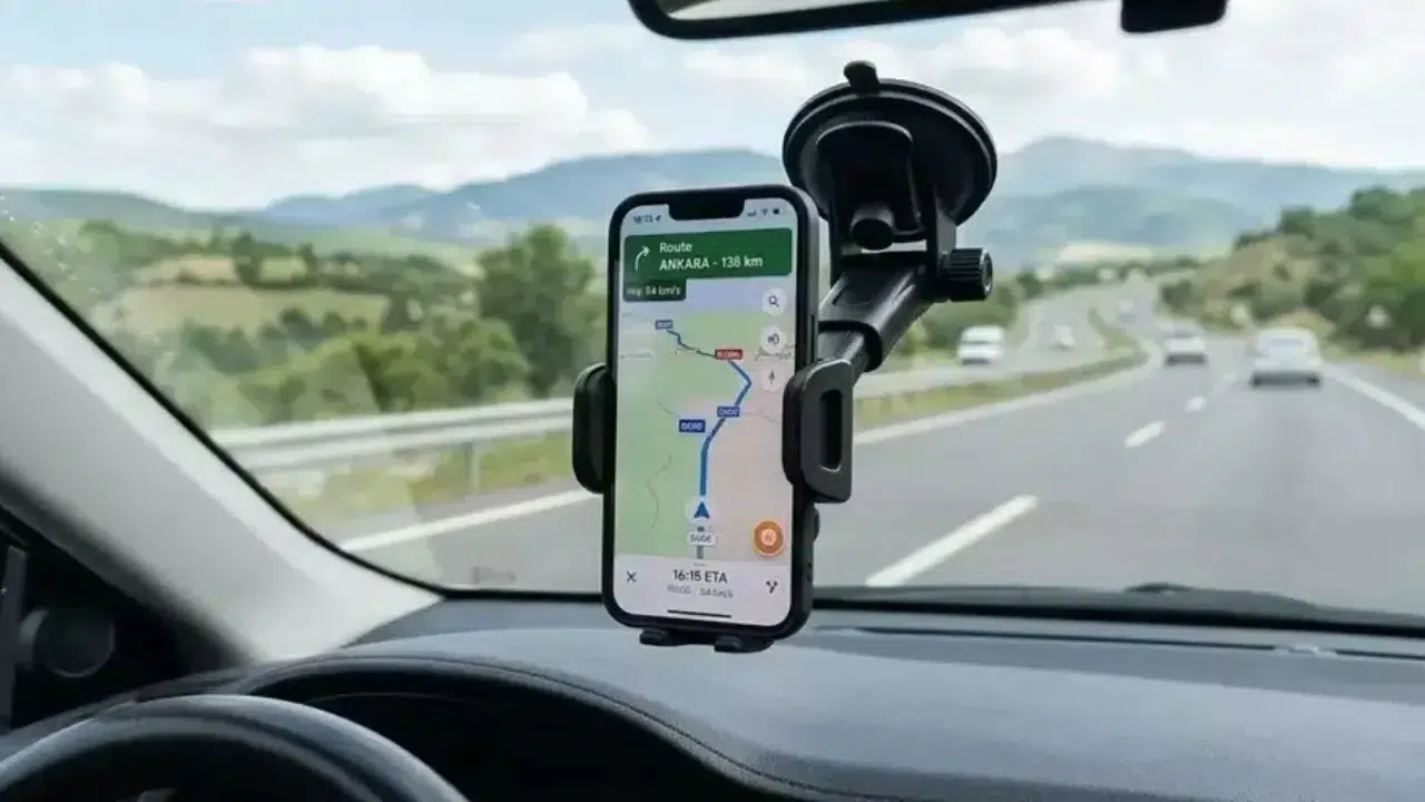 ARAÇ İÇİ TELEFON TUTUCU VE KOKU YASAKLANDI MI! DMM açıklaması ne diyor, yeni trafik düzenlemesi var mı?