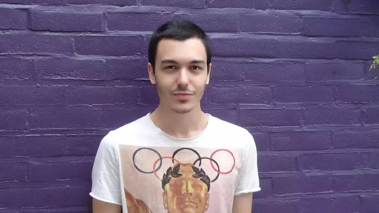 Hira Tekindor kimin oğlu, kaç yaşında, mesleği ne?