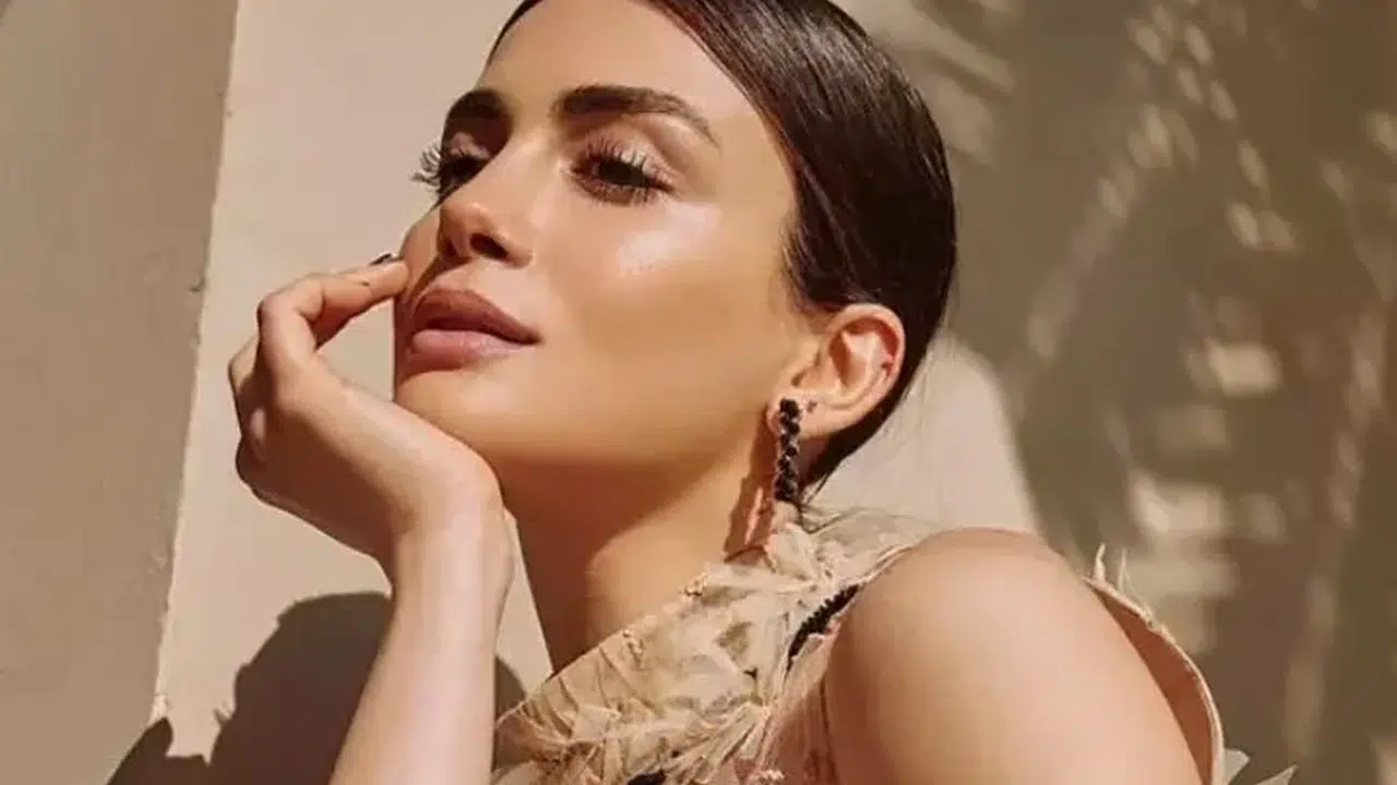 Özge Yağız'ın Sevgilisi Kim, Kaç Yaşında, Boyu ve Kilosu Kaç?