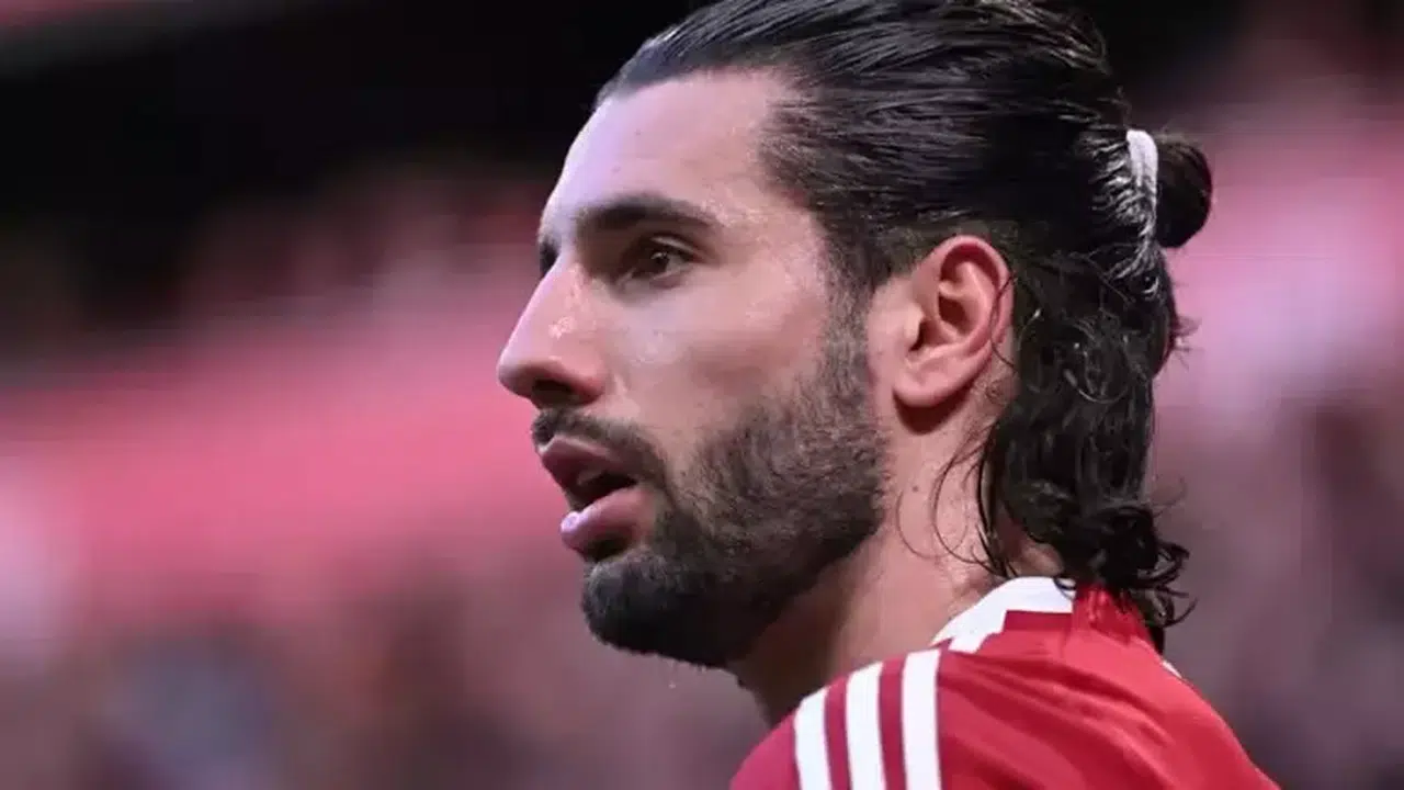 Galatasaray Maçı Öncesi Şok Sonuç: Liverpool, Tottenham Karşısında Puan Kaybetti