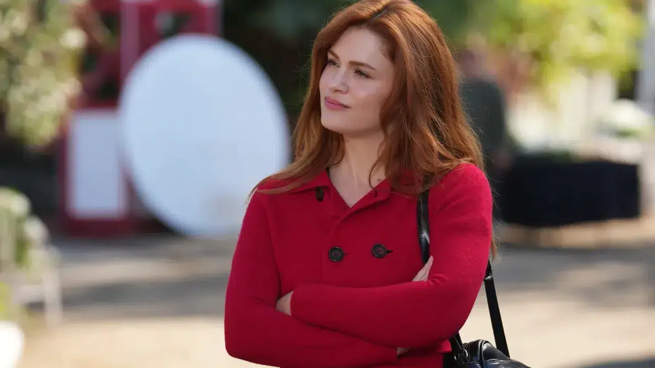 Taşacak Bu Deniz Hicran Kimdir, Burcu Cavrar Kaç Yaşında, Nereli, Hangi Dizi ve Filmlerde Oynadı, Hicran Karakteri Eleni’nin Geçmişini Biliyor mu?