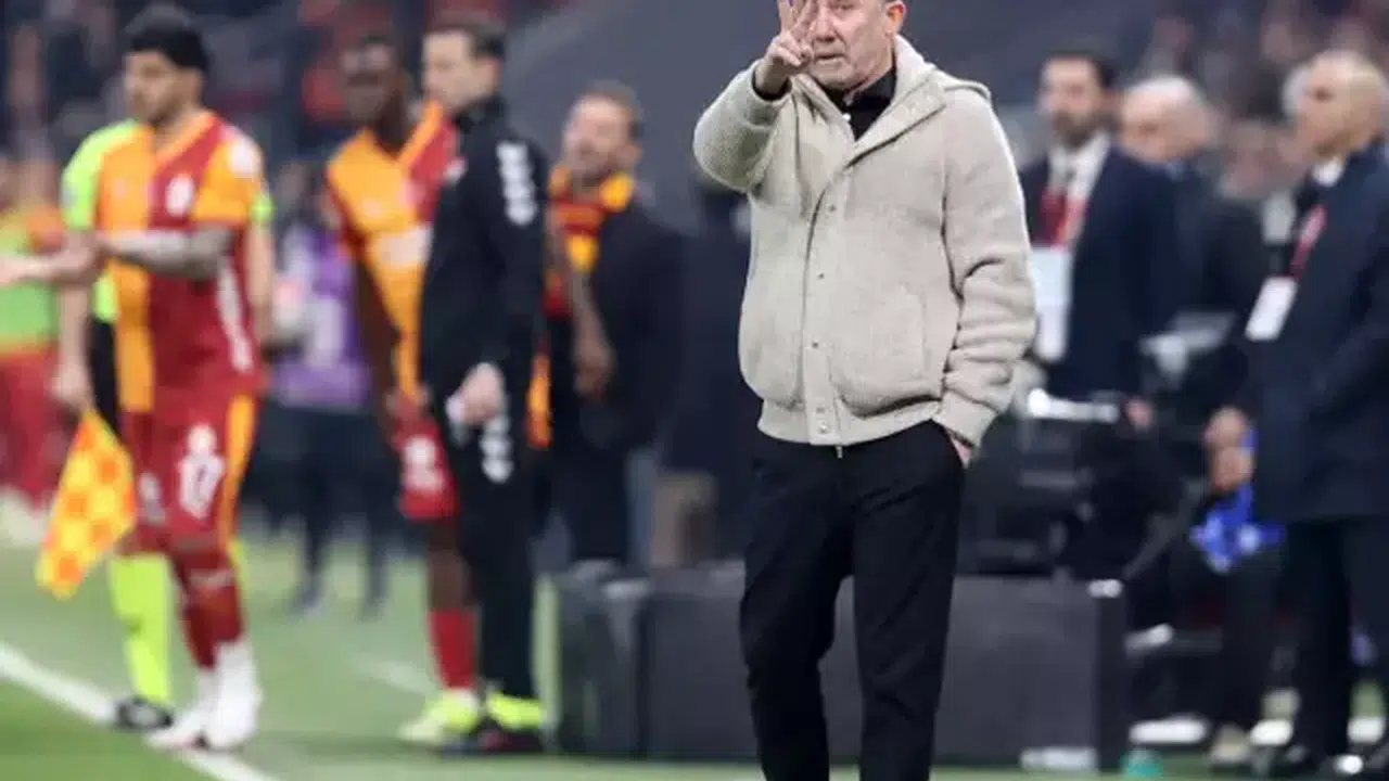 Beşiktaş Cephesinde Hakem İsyanı! Sergen Yalçın’dan Çok Sert Sözler