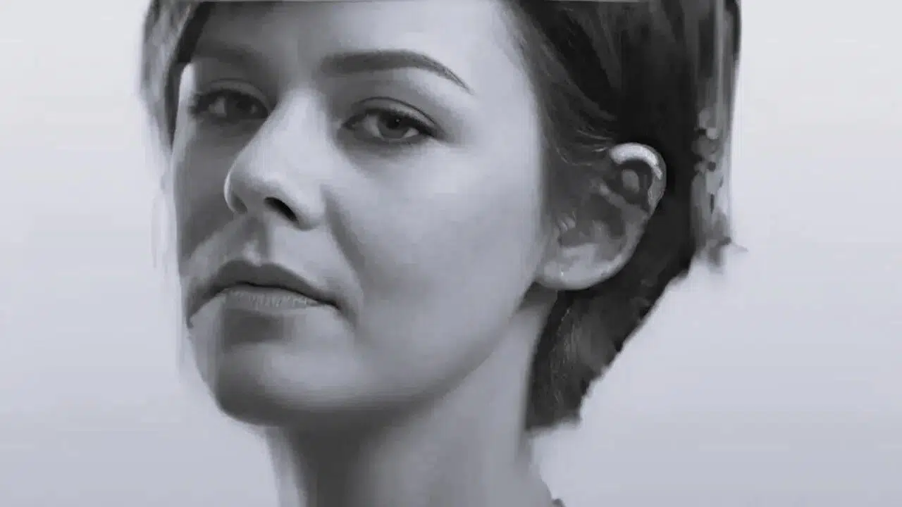 ZEYNEP SARIÖZKAN HANGİ DİZİLERDE OYNADI? Zeynep Sarıözkan kimdir, kaç yaşında, nereli ve hangi projelerde yer aldı?