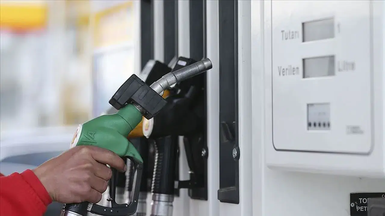 PETROL FİYATLARI YÜKSELDİ Mİ? Benzine zam geliyor mu, 2026 akaryakıt fiyatları artacak mı?