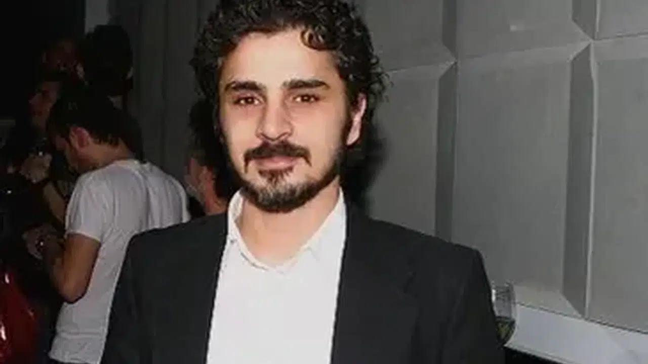 UMUT KURT KAÇ YAŞINDA! nereli ve hangi yapımlarda rol aldı?