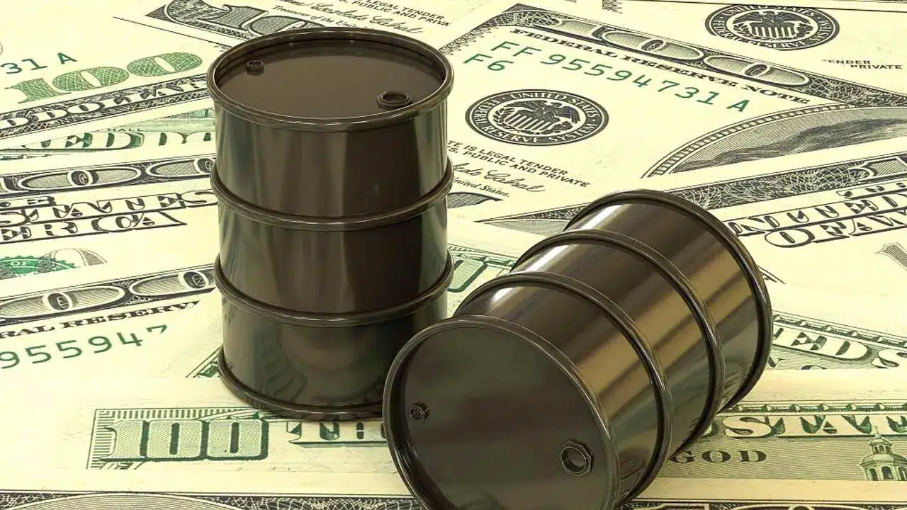 Orta Doğu’daki Savaş Petrolü Uçurdu! Fiyatlar Rekor Seviyede