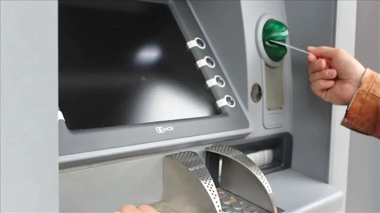 GÜNCEL ATM LİMİTLERİ (MART 2026), ATM PARA ÇEKME LİMİTLERİ KAÇ TL, hangi banka en yüksek limiti veriyor, limit aşımı ücreti ne kadar, kamu bankalarında sınır kaç TL?