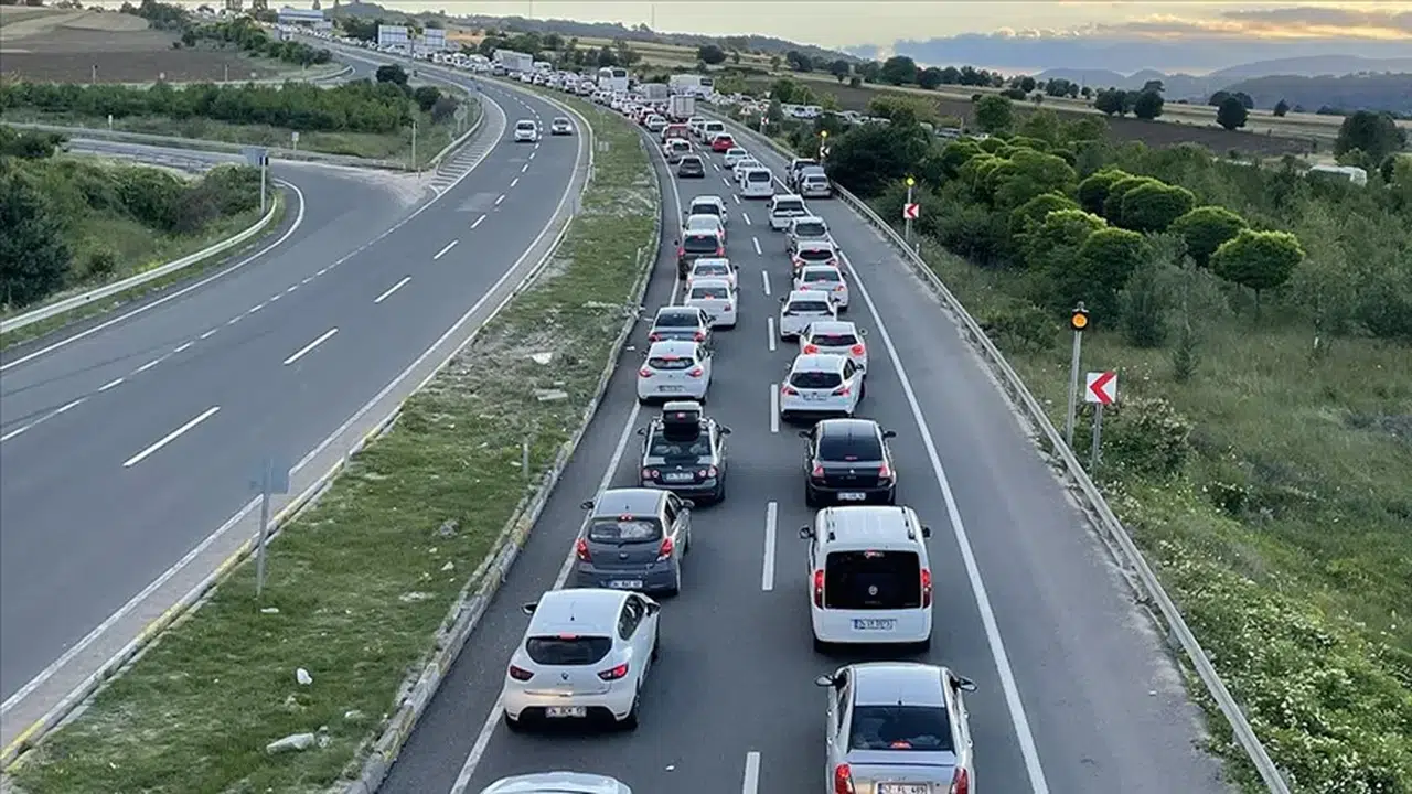 URFA AKSARAY ARASI KAÇ KM? Şanlıurfa Aksaray Ulaşım Seçenekleri ve Yol Güzergâhı?