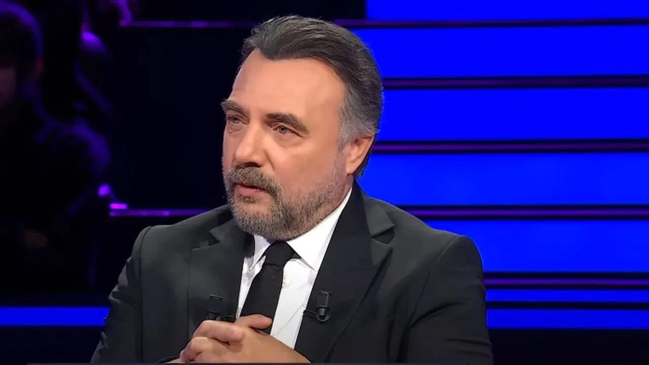 FIFA Dünya Kupası'nın 100. yıl dönümü olan 2030'da turnuvaya ev sahipliği yapacak üç ülke hangisidir?