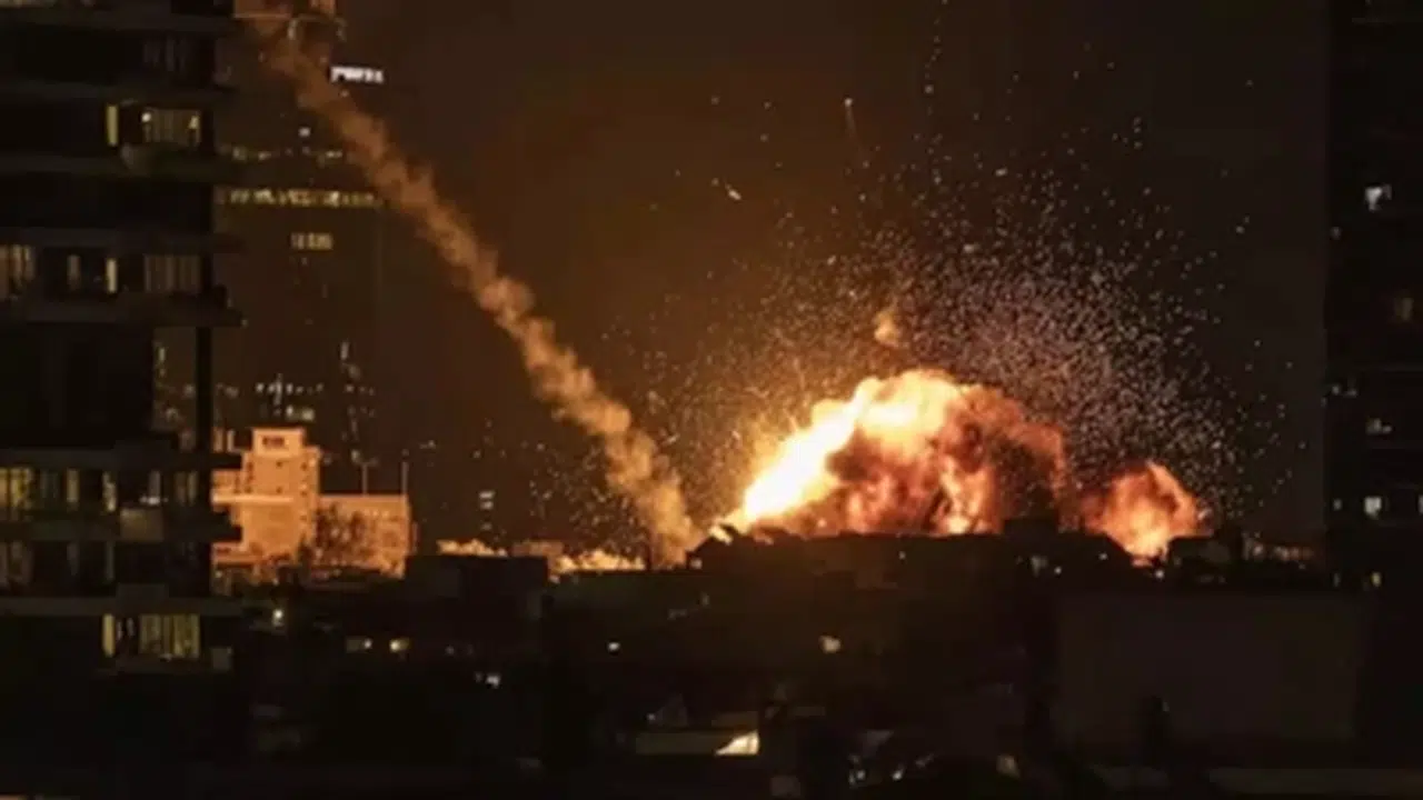 Ortadoğu’da gerilim tırmanıyor: Tel Aviv’e füze yağmuru, Beyrut’ta hava saldırısı