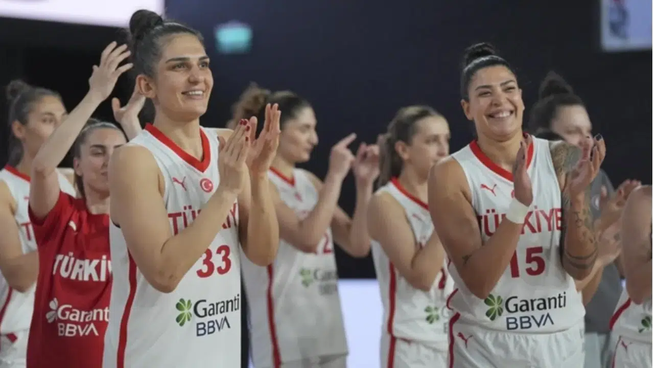 TÜRKİYE - KANADA FIBA ELEME MAÇI SAAT KAÇTA! Hangi kanalda, şifresiz yayın var mı, canlı nereden izlenir?