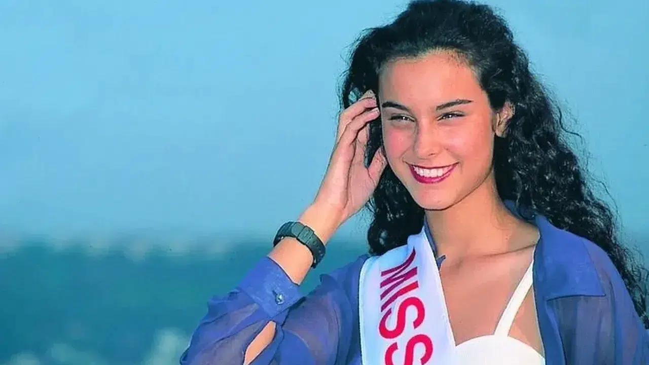 1993 Türkiye Güzellik Yarışması Görüntüleri Yıllar Sonra Yeniden Ortaya Çıktı!
