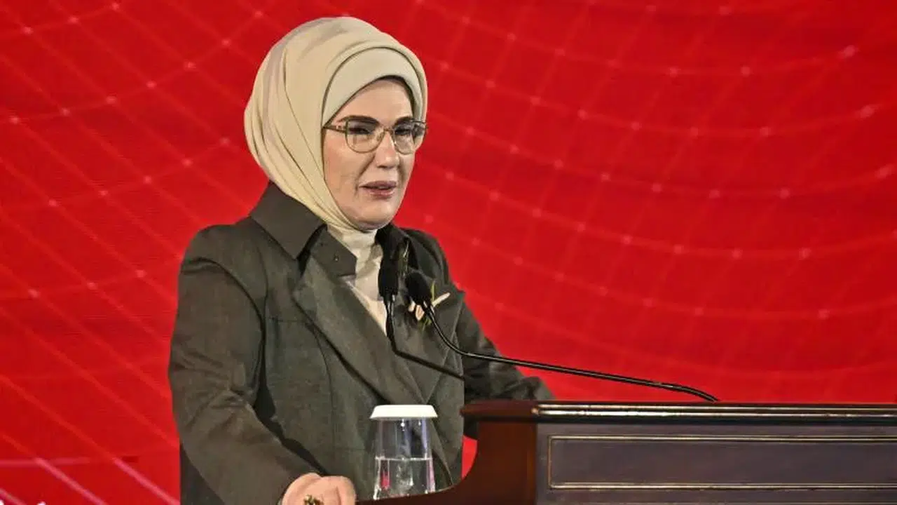 Emine Erdoğan’dan 8 Mart Mesajı! 'Kadınların Emeği Dünyayı Değiştiriyor'