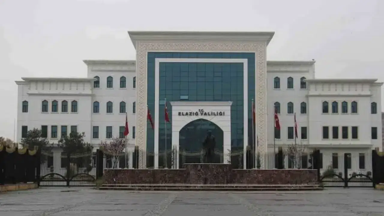 4,3'lük Deprem Panik Yarattı! Elazığ Valiliği Son Durumu Açıkladı